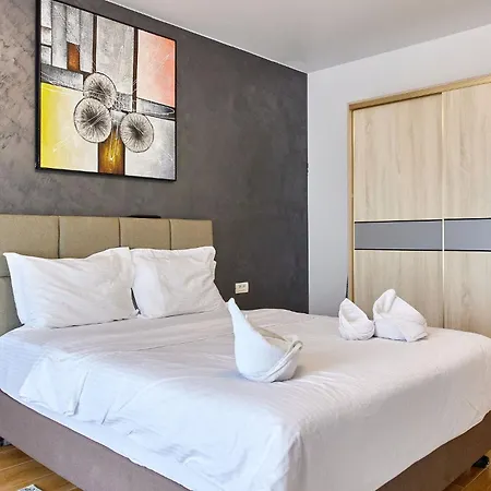 Signature Promenada Апартаменты