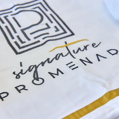 Signature Promenada *