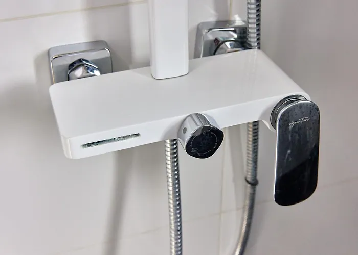 Signature Promenada *