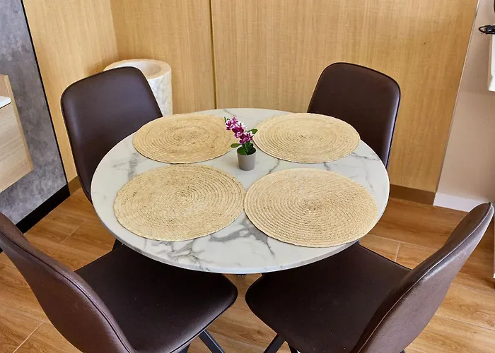 Signature Promenada *