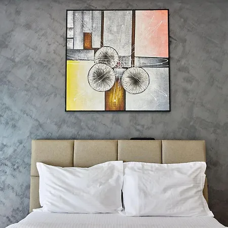 Signature Promenada Apartment Navodari