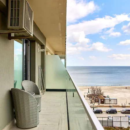Signature Promenada Apartment Navodari